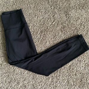 Lululemon Wunder Under Luxtreme 25’ Black High Waist Leggings - 6 Worn Once
